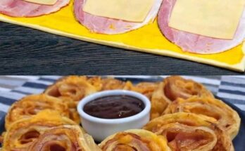 Savory Puff Pastry with Ham, Cheese, and Béchamel Sauce Recipe