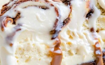 Cinnamon Roll Cheesecake with Cream Cheese Frosting