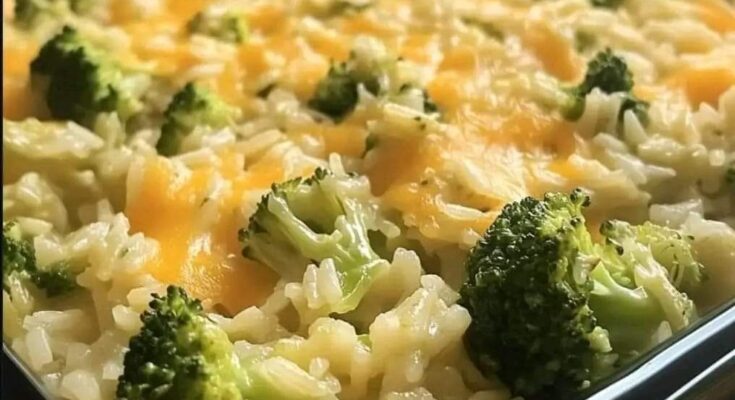 Broccoli, Rice, Cheese, and Chicken Casserole